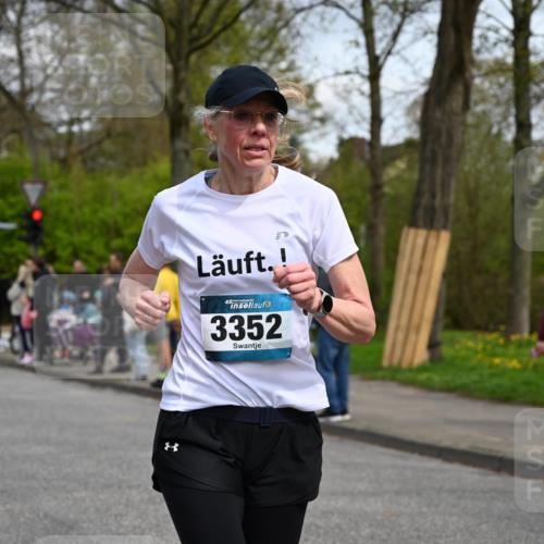 12.04.2026 - 45. Internationalen Wilhelmsburger Insellauf J. Mangold http://msf.ph/oto/9514592 12.04.2026 13:12:13 Ziel 4328, 4276, 5031, 4532, 2742, 5437, 4847, 4846, 4850, 4550, 3914, 2545, 3352, 3348, 3348, 5750, 5855, 2280, 3441, 5674, 4841, 3441, 5674, 4841, 2275, 4671, 4627, 4628, 3638, 4385 meine-sportfotos.de