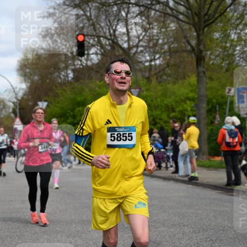 12.04.2026 - 45. Internationalen Wilhelmsburger Insellauf J. Mangold http://msf.ph/oto/9514632 12.04.2026 13:12:21 Ziel 5437, 4847, 4846, 4850, 4550, 3914, 2545, 3352, 3348, 5750, 5855, 2280, 5855, 2280, 3441, 5674, 4841, 2275, 4671, 4627, 4628, 3638, 4385, 2274, 4919, 4720, 4721, 2998, 4693 meine-sportfotos.de