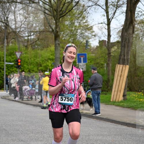 12.04.2026 - 45. Internationalen Wilhelmsburger Insellauf J. Mangold http://msf.ph/oto/9514666 12.04.2026 13:12:25 Ziel 4847, 4846, 4850, 4550, 3914, 2545, 3352, 3348, 5750, 5855, 2280, 3441, 5674, 4841, 3441, 5674, 4841, 2275, 4671, 4627, 4628, 3638, 4385, 2274, 4919, 4720, 4721, 2998, 4693, 3519, 4970, 3686, 4643 meine-sportfotos.de