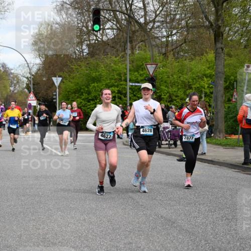 12.04.2026 - 45. Internationalen Wilhelmsburger Insellauf J. Mangold http://msf.ph/oto/9514705 12.04.2026 13:12:34 Ziel 3914, 2545, 3352, 3348, 5750, 5855, 2280, 3441, 5674, 4841, 2275, 4671, 4627, 4628, 3638, 4385, 2274, 4919, 4720, 4721, 2998, 4693, 3519, 4970, 3686, 3519, 4970, 3686, 4643, 2877, 5265, 5266, 4648, 2026, 5457, 4320, 4249, 3033, 2470, 4364, 3942, 5221, 3540 meine-sportfotos.de