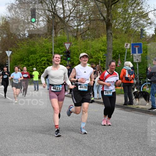 12.04.2026 - 45. Internationalen Wilhelmsburger Insellauf J. Mangold http://msf.ph/oto/9514712 12.04.2026 13:12:34 Ziel 3914, 2545, 3352, 3348, 5750, 5855, 2280, 3441, 5674, 4841, 2275, 4671, 4627, 4628, 3638, 4385, 2274, 4919, 4720, 4721, 2998, 4693, 3519, 4970, 3686, 3519, 4970, 3686, 4643, 2877, 5265, 5266, 4648, 2026, 5457, 4320, 4249, 3033, 2470, 4364, 3942, 5221, 3540 meine-sportfotos.de