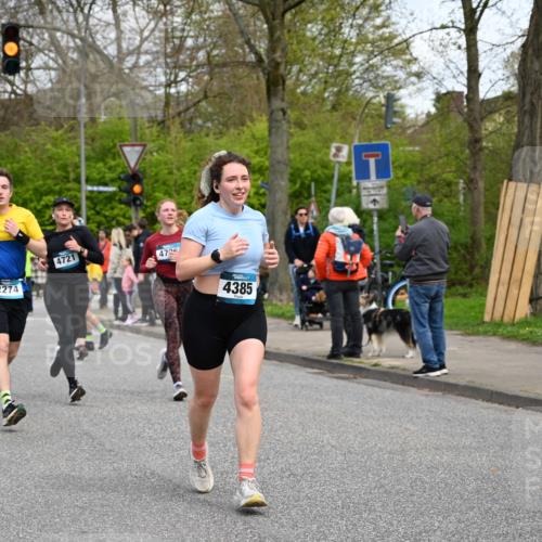 12.04.2026 - 45. Internationalen Wilhelmsburger Insellauf J. Mangold http://msf.ph/oto/9514746 12.04.2026 13:12:38 Ziel 3348, 5750, 5855, 2280, 3441, 5674, 4841, 2275, 4671, 4627, 4628, 3638, 4385, 2274, 4919, 2274, 4919, 4720, 4721, 2998, 4693, 3519, 4970, 3686, 4643, 2877, 2877, 5265, 5266, 4648, 2026, 5457, 4320, 4249, 3033, 2470, 4364, 3942, 5221, 3540, 3933, 3935, 3805, 5158, 5157 meine-sportfotos.de