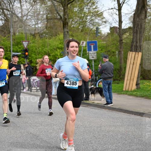 12.04.2026 - 45. Internationalen Wilhelmsburger Insellauf J. Mangold http://msf.ph/oto/9514750 12.04.2026 13:12:38 Ziel 3348, 5750, 5855, 2280, 3441, 5674, 4841, 2275, 4671, 4627, 4628, 3638, 4385, 2274, 4919, 2274, 4919, 4720, 4721, 2998, 4693, 3519, 4970, 3686, 4643, 2877, 2877, 5265, 5266, 4648, 2026, 5457, 4320, 4249, 3033, 2470, 4364, 3942, 5221, 3540, 3933, 3935, 3805, 5158, 5157 meine-sportfotos.de