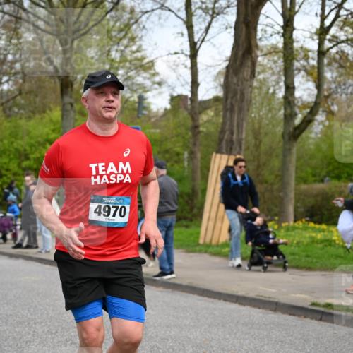 12.04.2026 - 45. Internationalen Wilhelmsburger Insellauf J. Mangold http://msf.ph/oto/9514790 12.04.2026 13:12:43 Ziel 5750, 5855, 2280, 3441, 5674, 4841, 2275, 4671, 4627, 4628, 3638, 4385, 2274, 4919, 4720, 4721, 2998, 4693, 3519, 4970, 3686, 4643, 2877, 5265, 5266, 4648, 2026, 5457, 4320, 4249, 3033, 2470, 4320, 4249, 3033, 2470, 4364, 3942, 5221, 3540, 3933, 3935, 3805, 5158, 5157, 2462, 4533, 5693 meine-sportfotos.de