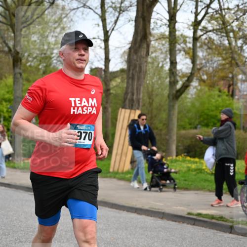 12.04.2026 - 45. Internationalen Wilhelmsburger Insellauf J. Mangold http://msf.ph/oto/9514792 12.04.2026 13:12:43 Ziel 5750, 5855, 2280, 3441, 5674, 4841, 2275, 4671, 4627, 4628, 3638, 4385, 2274, 4919, 4720, 4721, 2998, 4693, 3519, 4970, 3686, 4643, 2877, 5265, 5266, 4648, 2026, 5457, 4320, 4249, 3033, 2470, 4320, 4249, 3033, 2470, 4364, 3942, 5221, 3540, 3933, 3935, 3805, 5158, 5157, 2462, 4533, 5693 meine-sportfotos.de