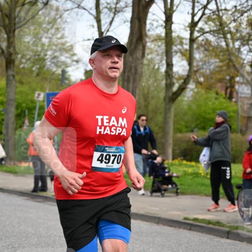 12.04.2026 - 45. Internationalen Wilhelmsburger Insellauf J. Mangold http://msf.ph/oto/9514794 12.04.2026 13:12:44 Ziel 5750, 5855, 2280, 3441, 5674, 4841, 2275, 4671, 4627, 4628, 3638, 4385, 2274, 4919, 4720, 4721, 2998, 2998, 4693, 3519, 4970, 3686, 4643, 2877, 5265, 5266, 4648, 2026, 5457, 4320, 4249, 3033, 2470, 4364, 4364, 3942, 5221, 3540, 3933, 3935, 3805, 5158, 5157, 2462, 4533, 5693 meine-sportfotos.de