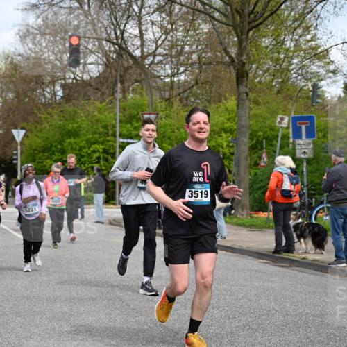12.04.2026 - 45. Internationalen Wilhelmsburger Insellauf J. Mangold http://msf.ph/oto/9514800 12.04.2026 13:12:47 Ziel 3441, 5674, 4841, 2275, 4671, 4627, 4628, 3638, 4385, 2274, 4919, 4720, 4721, 2998, 4693, 3519, 4970, 3686, 4643, 2877, 5265, 5266, 4648, 2026, 5457, 4320, 4249, 3033, 2470, 4364, 3942, 5221, 3540, 3933, 3933, 3935, 3805, 5158, 5157, 2462, 4533, 5693, 5637 meine-sportfotos.de