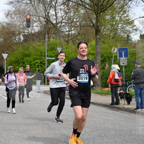 12.04.2026 - 45. Internationalen Wilhelmsburger Insellauf J. Mangold http://msf.ph/oto/9514801 12.04.2026 13:12:47 Ziel 3441, 5674, 4841, 2275, 4671, 4627, 4628, 3638, 4385, 2274, 4919, 4720, 4721, 2998, 4693, 3519, 4970, 3686, 4643, 2877, 5265, 5266, 4648, 2026, 5457, 4320, 4249, 3033, 2470, 4364, 3942, 5221, 3540, 3933, 3933, 3935, 3805, 5158, 5157, 2462, 4533, 5693, 5637 meine-sportfotos.de