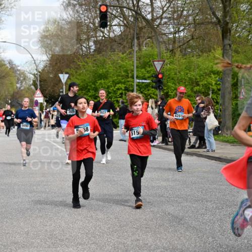12.04.2026 - 45. Internationalen Wilhelmsburger Insellauf J. Mangold http://msf.ph/oto/9514848 12.04.2026 13:12:53 Ziel 2275, 4671, 4627, 4628, 3638, 4385, 2274, 4919, 4720, 4721, 2998, 4693, 3519, 4970, 3686, 4643, 2877, 5265, 5266, 4648, 5265, 5266, 4648, 2026, 5457, 4320, 4249, 3033, 2470, 4364, 3942, 5221, 3540, 3933, 3935, 3805, 5158, 5157, 2462, 4533, 5693, 5637, 2080, 5819, 2064, 4923, 4281 meine-sportfotos.de