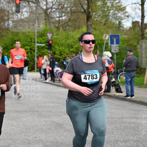 12.04.2026 - 45. Internationalen Wilhelmsburger Insellauf J. Mangold http://msf.ph/oto/9514945 12.04.2026 13:13:06 Ziel 2998, 4693, 3519, 4970, 3686, 4643, 2877, 5265, 5266, 4648, 2026, 5457, 4320, 4249, 3033, 2470, 4364, 3942, 5221, 3540, 3933, 3935, 3805, 5158, 5157, 2462, 4533, 5693, 5637, 2080, 5819, 2064, 4923, 4281, 3984, 3984, 3810, 3268, 2062, 4783, 4178 meine-sportfotos.de