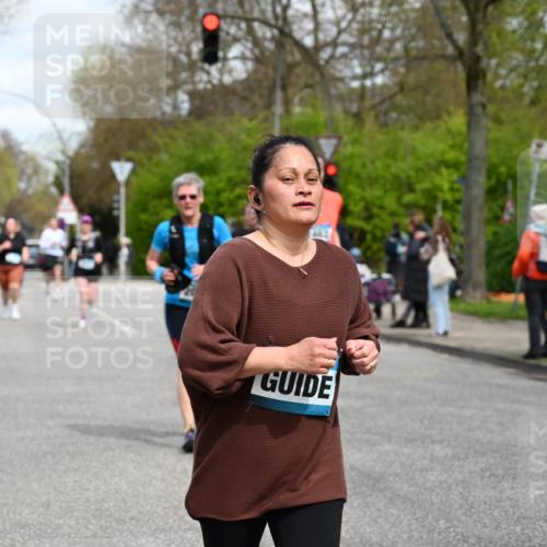 12.04.2026 - 45. Internationalen Wilhelmsburger Insellauf J. Mangold http://msf.ph/oto/9514951 12.04.2026 13:13:07 Ziel 2998, 4693, 3519, 4970, 3686, 4643, 2877, 5265, 5266, 4648, 2026, 5457, 4320, 4249, 3033, 2470, 4364, 3942, 5221, 3540, 3933, 3935, 3805, 5158, 5157, 2462, 4533, 5693, 5637, 2080, 5819, 2064, 4923, 4281, 3984, 3810, 3810, 3268, 2062, 4783, 4178 meine-sportfotos.de