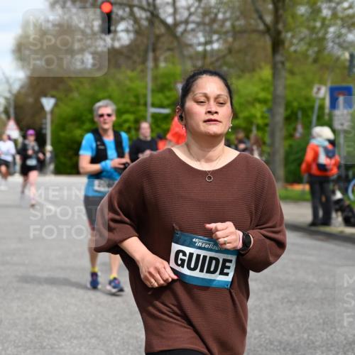 12.04.2026 - 45. Internationalen Wilhelmsburger Insellauf J. Mangold http://msf.ph/oto/9514954 12.04.2026 13:13:07 Ziel 2998, 4693, 3519, 4970, 3686, 4643, 2877, 5265, 5266, 4648, 2026, 5457, 4320, 4249, 3033, 2470, 4364, 3942, 5221, 3540, 3933, 3935, 3805, 5158, 5157, 2462, 4533, 5693, 5637, 2080, 5819, 2064, 4923, 4281, 3984, 3810, 3810, 3268, 2062, 4783, 4178 meine-sportfotos.de