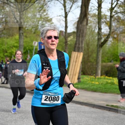 12.04.2026 - 45. Internationalen Wilhelmsburger Insellauf J. Mangold http://msf.ph/oto/9514969 12.04.2026 13:13:09 Ziel 2998, 4693, 3519, 4970, 3686, 4643, 2877, 5265, 5266, 4648, 2026, 5457, 4320, 4249, 3033, 2470, 4364, 3942, 5221, 3540, 3933, 3935, 3805, 5158, 5157, 2462, 4533, 5693, 5637, 2080, 5819, 2064, 4923, 4281, 3984, 3810, 3268, 2062, 4783, 4178 meine-sportfotos.de