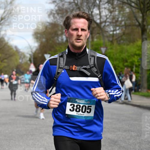 12.04.2026 - 45. Internationalen Wilhelmsburger Insellauf J. Mangold http://msf.ph/oto/9514991 12.04.2026 13:13:13 Ziel 4643, 2877, 5265, 5266, 4648, 2026, 5457, 4320, 4249, 3033, 2470, 4364, 3942, 5221, 3540, 3933, 3935, 3805, 5158, 5157, 2462, 4533, 5693, 5637, 2080, 5819, 2064, 4923, 4281, 3984, 3810, 3268, 2062, 4783, 4783, 4178, 5340 meine-sportfotos.de