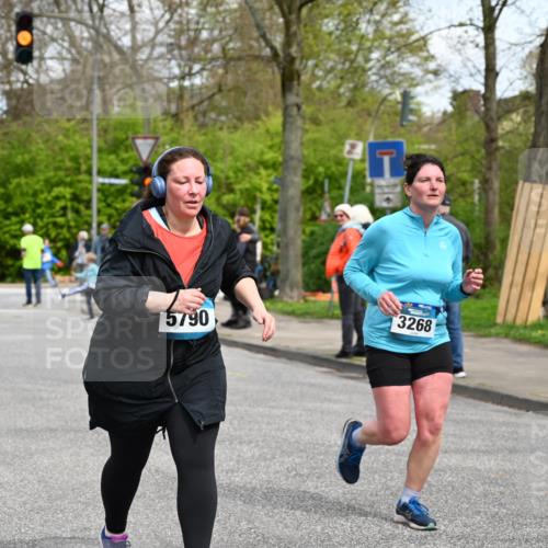 12.04.2026 - 45. Internationalen Wilhelmsburger Insellauf J. Mangold http://msf.ph/oto/9515044 12.04.2026 13:13:22 Ziel 3942, 5221, 3540, 3933, 3935, 3805, 5158, 5157, 2462, 4533, 5693, 5637, 2080, 5819, 2064, 4923, 4281, 3984, 3810, 3268, 3268, 2062, 4783, 4178, 5340, 5340, 2999, 5498, 4465, 5350 meine-sportfotos.de