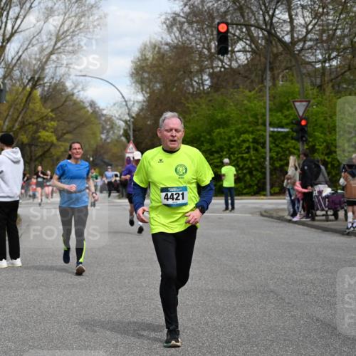 12.04.2026 - 45. Internationalen Wilhelmsburger Insellauf J. Mangold http://msf.ph/oto/9515123 12.04.2026 13:14:16 Ziel 4716, 5318, 5418, 5481, 4228, 4573, 3360, 3443, 3469, 2107, 4421, 5242, 3425, 5142, 4852, 2430, 5813, 4747, 3773, 5602, 4960, 4418, 5156, 4111, 3306, 3328, 2772 meine-sportfotos.de