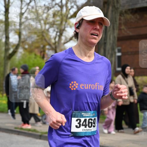 12.04.2026 - 45. Internationalen Wilhelmsburger Insellauf J. Mangold http://msf.ph/oto/9515149 12.04.2026 13:14:22 Ziel 5418, 5481, 4228, 4573, 3360, 3443, 3469, 2107, 4421, 5242, 3425, 5142, 4852, 4852, 2430, 5813, 4747, 3773, 5602, 4960, 4418, 5156, 4111, 3306, 3328, 2772, 5348, 4837, 4838, 4669 meine-sportfotos.de