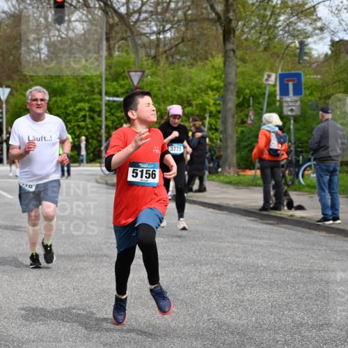 12.04.2026 - 45. Internationalen Wilhelmsburger Insellauf J. Mangold http://msf.ph/oto/9515238 12.04.2026 13:14:35 Ziel 3360, 3443, 3469, 2107, 4421, 5242, 3425, 5142, 4852, 2430, 5813, 4747, 3773, 5602, 4960, 4418, 5156, 5156, 4111, 3306, 3328, 2772, 5348, 4837, 4838, 4669, 2110, 4695, 2815, 2785, 2043, 2118, 5755, 5029 meine-sportfotos.de