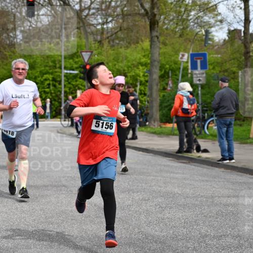 12.04.2026 - 45. Internationalen Wilhelmsburger Insellauf J. Mangold http://msf.ph/oto/9515239 12.04.2026 13:14:35 Ziel 3360, 3443, 3469, 2107, 4421, 5242, 3425, 5142, 4852, 2430, 5813, 4747, 3773, 5602, 4960, 4418, 5156, 5156, 4111, 3306, 3328, 2772, 5348, 4837, 4838, 4669, 2110, 4695, 2815, 2785, 2043, 2118, 5755, 5029 meine-sportfotos.de