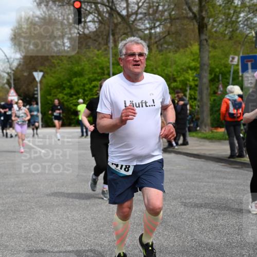 12.04.2026 - 45. Internationalen Wilhelmsburger Insellauf J. Mangold http://msf.ph/oto/9515247 12.04.2026 13:14:36 Ziel 3360, 3443, 3469, 2107, 4421, 5242, 3425, 5142, 4852, 2430, 5813, 4747, 3773, 5602, 4960, 4418, 5156, 4111, 3306, 3328, 2772, 5348, 4837, 4838, 4669, 2110, 4695, 2815, 2785, 2043, 2118, 5755, 5029, 4662, 4663 meine-sportfotos.de