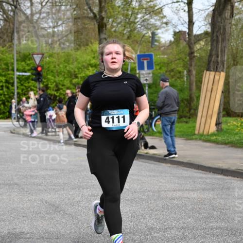 12.04.2026 - 45. Internationalen Wilhelmsburger Insellauf J. Mangold http://msf.ph/oto/9515260 12.04.2026 13:14:38 Ziel 3360, 3443, 3469, 2107, 4421, 5242, 3425, 5142, 4852, 2430, 5813, 4747, 3773, 5602, 4960, 4418, 5156, 4111, 3306, 3328, 3306, 3328, 2772, 5348, 4837, 4838, 4669, 2110, 4695, 2815, 2785, 2043, 2118, 5755, 5029, 4662, 4663, 4559, 3308 meine-sportfotos.de