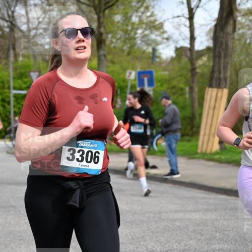 12.04.2026 - 45. Internationalen Wilhelmsburger Insellauf J. Mangold http://msf.ph/oto/9515294 12.04.2026 13:14:42 Ziel 3469, 2107, 4421, 5242, 3425, 5142, 4852, 2430, 5813, 4747, 3773, 5602, 4960, 4418, 5156, 4111, 3306, 3328, 2772, 5348, 4837, 4838, 4669, 2110, 4695, 2815, 2785, 2043, 2118, 2043, 2118, 5755, 5029, 4662, 4663, 4559, 3308, 3881 meine-sportfotos.de
