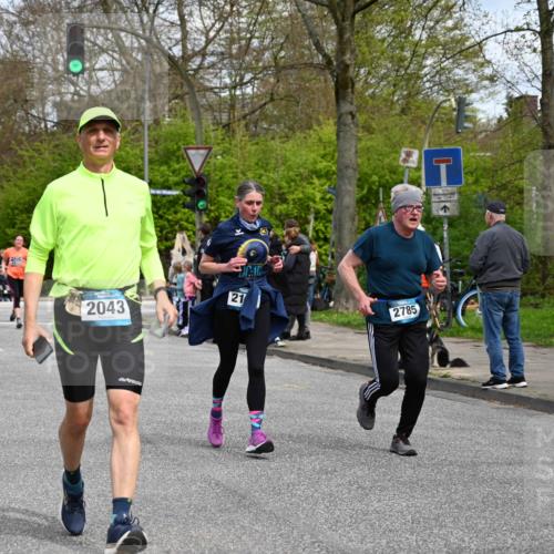 12.04.2026 - 45. Internationalen Wilhelmsburger Insellauf J. Mangold http://msf.ph/oto/9515306 12.04.2026 13:14:46 Ziel 5142, 4852, 2430, 5813, 4747, 3773, 5602, 4960, 4418, 5156, 4111, 3306, 3328, 2772, 5348, 4837, 4838, 4669, 2110, 4695, 2815, 2785, 2043, 2118, 5755, 5029, 4662, 4663, 4559, 3308, 3881, 3882, 3767, 3765 meine-sportfotos.de