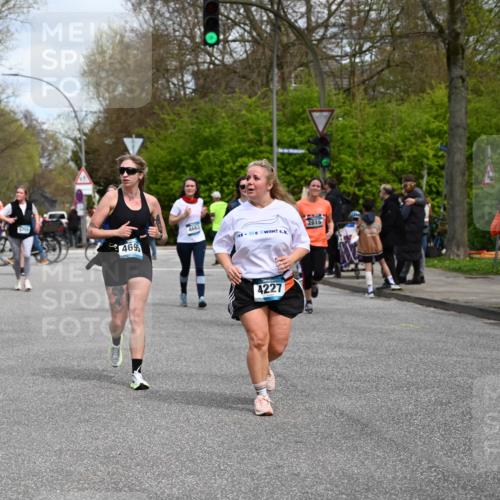 12.04.2026 - 45. Internationalen Wilhelmsburger Insellauf J. Mangold http://msf.ph/oto/9515332 12.04.2026 13:14:50 Ziel 2430, 5813, 4747, 3773, 5602, 4960, 4418, 5156, 4111, 3306, 3328, 2772, 5348, 4837, 4838, 4669, 2110, 4695, 2815, 2785, 2043, 2118, 5755, 5029, 4662, 4663, 4559, 3308, 4559, 3308, 3881, 3882, 3767, 3765, 4366, 4227 meine-sportfotos.de
