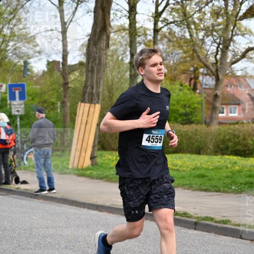 12.04.2026 - 45. Internationalen Wilhelmsburger Insellauf J. Mangold http://msf.ph/oto/9515404 12.04.2026 13:15:06 Ziel 5348, 4837, 4838, 4669, 2110, 4695, 2815, 2785, 2043, 2118, 5755, 5029, 4662, 4663, 4559, 3308, 3881, 3881, 3882, 3767, 3765, 4366, 4227, 3232, 2774, 5725, 3770, 2617, 5453, 4942, 4964, 5675, 4616, 4880, 2832, 3803, 3801 meine-sportfotos.de
