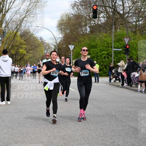 12.04.2026 - 45. Internationalen Wilhelmsburger Insellauf J. Mangold http://msf.ph/oto/9515405 12.04.2026 13:15:08 Ziel 4669, 2110, 4695, 2815, 2785, 2043, 2118, 5755, 5029, 4662, 4663, 4559, 3308, 3881, 3882, 3767, 3765, 4366, 4227, 3232, 2774, 5725, 3770, 2617, 3770, 2617, 5453, 4942, 4964, 5675, 4616, 4880, 2832, 3803, 3801 meine-sportfotos.de