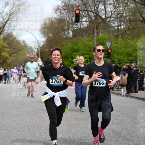 12.04.2026 - 45. Internationalen Wilhelmsburger Insellauf J. Mangold http://msf.ph/oto/9515417 12.04.2026 13:15:09 Ziel 2110, 4695, 2815, 2785, 2043, 2118, 5755, 5029, 4662, 4663, 4559, 3308, 3881, 3882, 3767, 3765, 4366, 4227, 3232, 2774, 5725, 3770, 2617, 5453, 5453, 4942, 4964, 5675, 4616, 4880, 2832, 3803, 3801, 3250 meine-sportfotos.de