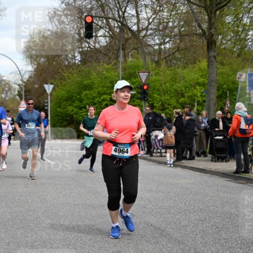 12.04.2026 - 45. Internationalen Wilhelmsburger Insellauf J. Mangold http://msf.ph/oto/9515474 12.04.2026 13:15:17 Ziel 2110, 4695, 2815, 2785, 2043, 2118, 5755, 5029, 4662, 4663, 4559, 3308, 3881, 3882, 3767, 3765, 4366, 4227, 3232, 2774, 5725, 3770, 2617, 5453, 4942, 4964, 5675, 4616, 4880, 2832, 2832, 3803, 3801, 3250, 5008, 2853, 3280, 3244, 5292, 4861, 2032, 4731, 2884, 3850, 4053, 5686 meine-sportfotos.de
