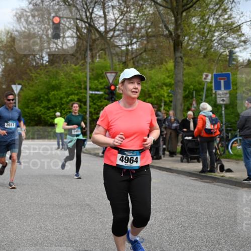 12.04.2026 - 45. Internationalen Wilhelmsburger Insellauf J. Mangold http://msf.ph/oto/9515482 12.04.2026 13:15:17 Ziel 2110, 4695, 2815, 2785, 2043, 2118, 5755, 5029, 4662, 4663, 4559, 3308, 3881, 3882, 3767, 3765, 4366, 4227, 3232, 2774, 5725, 3770, 2617, 5453, 4942, 4964, 5675, 4616, 4880, 2832, 2832, 3803, 3801, 3250, 5008, 2853, 3280, 3244, 5292, 4861, 2032, 4731, 2884, 3850, 4053, 5686 meine-sportfotos.de