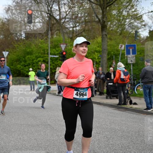 12.04.2026 - 45. Internationalen Wilhelmsburger Insellauf J. Mangold http://msf.ph/oto/9515483 12.04.2026 13:15:17 Ziel 2110, 4695, 2815, 2785, 2043, 2118, 5755, 5029, 4662, 4663, 4559, 3308, 3881, 3882, 3767, 3765, 4366, 4227, 3232, 2774, 5725, 3770, 2617, 5453, 4942, 4964, 5675, 4616, 4880, 2832, 2832, 3803, 3801, 3250, 5008, 2853, 3280, 3244, 5292, 4861, 2032, 4731, 2884, 3850, 4053, 5686 meine-sportfotos.de