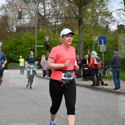 12.04.2026 - 45. Internationalen Wilhelmsburger Insellauf J. Mangold http://msf.ph/oto/9515484 12.04.2026 13:15:17 Ziel 2110, 4695, 2815, 2785, 2043, 2118, 5755, 5029, 4662, 4663, 4559, 3308, 3881, 3882, 3767, 3765, 4366, 4227, 3232, 2774, 5725, 3770, 2617, 5453, 4942, 4964, 5675, 4616, 4880, 2832, 2832, 3803, 3801, 3250, 5008, 2853, 3280, 3244, 5292, 4861, 2032, 4731, 2884, 3850, 4053, 5686 meine-sportfotos.de