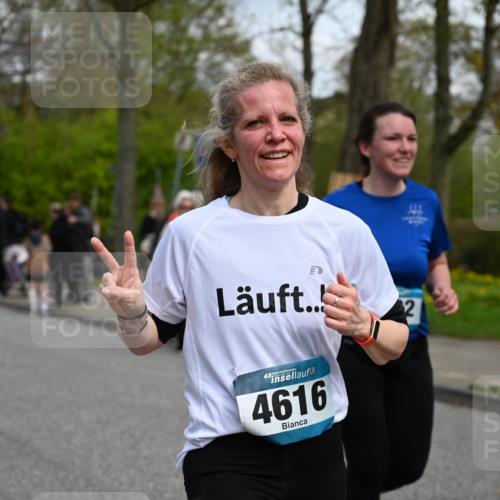 12.04.2026 - 45. Internationalen Wilhelmsburger Insellauf J. Mangold http://msf.ph/oto/9515535 12.04.2026 13:15:24 Ziel 4662, 4663, 4559, 3308, 3881, 3882, 3767, 3765, 4366, 4227, 3232, 2774, 5725, 3770, 2617, 5453, 4942, 4964, 5675, 5675, 4616, 4880, 2832, 3803, 3801, 3250, 5008, 2853, 3280, 3244, 5292, 4861, 3244, 5292, 4861, 2032, 4731, 2884, 3850, 4053, 5686, 4814, 4491, 2681, 5839, 5582 meine-sportfotos.de