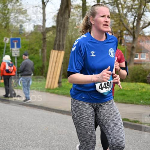 12.04.2026 - 45. Internationalen Wilhelmsburger Insellauf J. Mangold http://msf.ph/oto/9515627 12.04.2026 13:15:37 Ziel 4227, 3232, 2774, 5725, 3770, 2617, 5453, 4942, 4964, 5675, 4616, 4880, 2832, 3803, 3801, 3250, 5008, 2853, 3280, 3244, 5292, 4861, 2032, 2032, 4731, 2884, 3850, 4053, 5686, 4814, 4491, 2681, 5839, 5582, 5666, 5666, 3993, 5517, 3710, 3709, 4132 meine-sportfotos.de