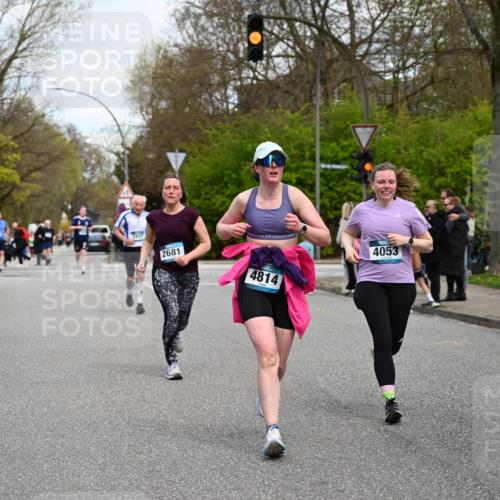 12.04.2026 - 45. Internationalen Wilhelmsburger Insellauf J. Mangold http://msf.ph/oto/9515641 12.04.2026 13:15:40 Ziel 3232, 2774, 5725, 3770, 2617, 5453, 4942, 4964, 5675, 4616, 4880, 2832, 3803, 3801, 3250, 5008, 2853, 3280, 3244, 5292, 4861, 2032, 4731, 2884, 3850, 4053, 5686, 5686, 4814, 4491, 2681, 5839, 5582, 5666, 3993, 5517, 3710, 3709, 4132, 2849, 4808, 5261 meine-sportfotos.de