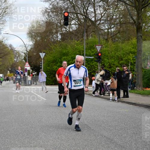 12.04.2026 - 45. Internationalen Wilhelmsburger Insellauf J. Mangold http://msf.ph/oto/9515662 12.04.2026 13:15:44 Ziel 3770, 2617, 5453, 4942, 4964, 5675, 4616, 4880, 2832, 3803, 3801, 3250, 5008, 2853, 3280, 3244, 5292, 4861, 2032, 4731, 2884, 3850, 4053, 5686, 4814, 4491, 2681, 5839, 5582, 5666, 3993, 5517, 3710, 3709, 4132, 2849, 4808, 5261, 3220, 4502, 3897 meine-sportfotos.de