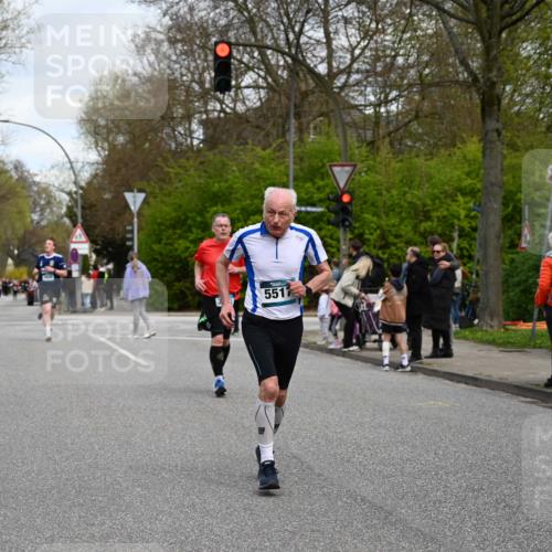 12.04.2026 - 45. Internationalen Wilhelmsburger Insellauf J. Mangold http://msf.ph/oto/9515664 12.04.2026 13:15:45 Ziel 3770, 2617, 5453, 4942, 4964, 5675, 4616, 4880, 2832, 3803, 3801, 3250, 5008, 2853, 3280, 3244, 5292, 4861, 2032, 4731, 2884, 3850, 4053, 5686, 4814, 4491, 2681, 5839, 5582, 5666, 3993, 5517, 3710, 3709, 4132, 2849, 4808, 5261, 3220, 4502, 3897 meine-sportfotos.de