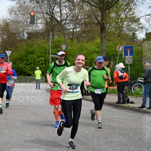 12.04.2026 - 45. Internationalen Wilhelmsburger Insellauf J. Mangold http://msf.ph/oto/9515709 12.04.2026 13:16:09 Ziel 2681, 5839, 5582, 5666, 3993, 5517, 3710, 3709, 4132, 2849, 4808, 5261, 3220, 4502, 3897, 3245, 4849, 3195, 5275, 5269, 4820, 4926, 3656, 4312, 4312, 5404, 3704, 3846 meine-sportfotos.de