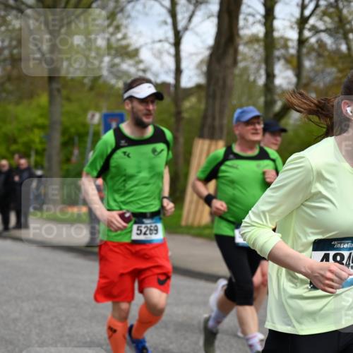 12.04.2026 - 45. Internationalen Wilhelmsburger Insellauf J. Mangold http://msf.ph/oto/9515726 12.04.2026 13:16:11 Ziel 2681, 5839, 5582, 5666, 3993, 5517, 3710, 3709, 4132, 2849, 4808, 5261, 3220, 4502, 3897, 3245, 4849, 3195, 5275, 5269, 4820, 4926, 3656, 4312, 5404, 3704, 3846, 2316 meine-sportfotos.de