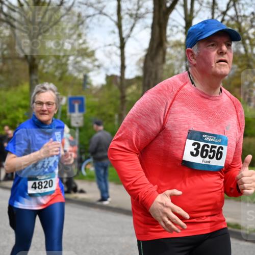 12.04.2026 - 45. Internationalen Wilhelmsburger Insellauf J. Mangold http://msf.ph/oto/9515739 12.04.2026 13:16:13 Ziel 5666, 3993, 5517, 3710, 3709, 4132, 2849, 4808, 5261, 3220, 4502, 3897, 3245, 4849, 3195, 5275, 5269, 5275, 5269, 4820, 4926, 3656, 4312, 5404, 3704, 3846, 2316 meine-sportfotos.de