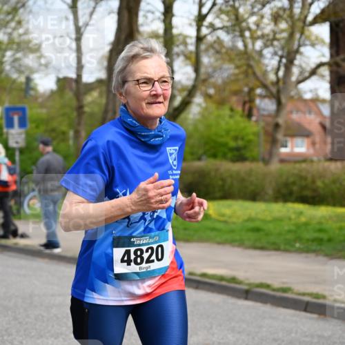 12.04.2026 - 45. Internationalen Wilhelmsburger Insellauf J. Mangold http://msf.ph/oto/9515744 12.04.2026 13:16:14 Ziel 5666, 3993, 5517, 3710, 3709, 4132, 2849, 4808, 5261, 3220, 4502, 3897, 3245, 4849, 3195, 5275, 5269, 4820, 4926, 4820, 4926, 3656, 4312, 5404, 3704, 3846, 2316 meine-sportfotos.de