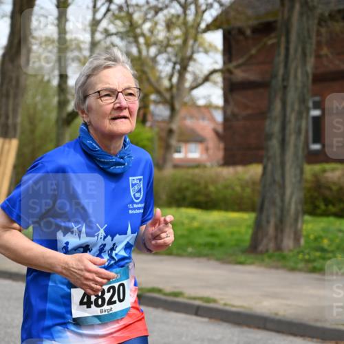 12.04.2026 - 45. Internationalen Wilhelmsburger Insellauf J. Mangold http://msf.ph/oto/9515746 12.04.2026 13:16:14 Ziel 5666, 3993, 5517, 3710, 3709, 4132, 2849, 4808, 5261, 3220, 4502, 3897, 3245, 4849, 3195, 5275, 5269, 4820, 4926, 4820, 4926, 3656, 4312, 5404, 3704, 3846, 2316 meine-sportfotos.de