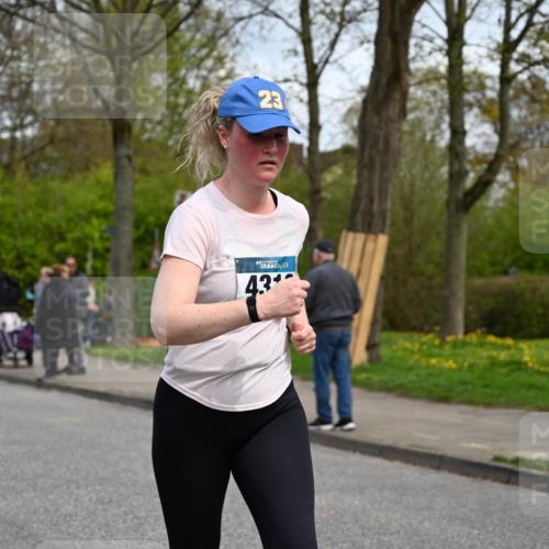 12.04.2026 - 45. Internationalen Wilhelmsburger Insellauf J. Mangold http://msf.ph/oto/9515757 12.04.2026 13:16:22 Ziel 4132, 2849, 4808, 5261, 3220, 4502, 3897, 3245, 4849, 3195, 5275, 5269, 4820, 4926, 3656, 4312, 5404, 3704, 3846, 2316, 2316, 5487, 3040, 4752 meine-sportfotos.de