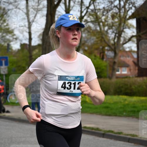 12.04.2026 - 45. Internationalen Wilhelmsburger Insellauf J. Mangold http://msf.ph/oto/9515761 12.04.2026 13:16:22 Ziel 4132, 2849, 4808, 5261, 3220, 4502, 3897, 3245, 4849, 3195, 5275, 5269, 4820, 4926, 3656, 4312, 5404, 3704, 3846, 2316, 2316, 5487, 3040, 4752 meine-sportfotos.de