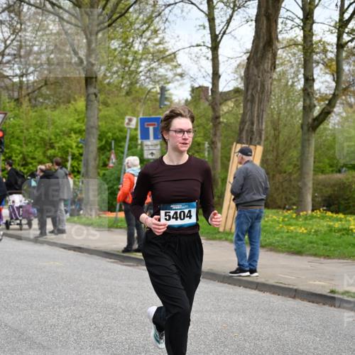 12.04.2026 - 45. Internationalen Wilhelmsburger Insellauf J. Mangold http://msf.ph/oto/9515767 12.04.2026 13:16:27 Ziel 2849, 4808, 5261, 3220, 4502, 3897, 3245, 4849, 3195, 5275, 5269, 4820, 4926, 3656, 4312, 5404, 3704, 3846, 2316, 5487, 3040, 4752, 3886, 3097, 2942, 3575 meine-sportfotos.de