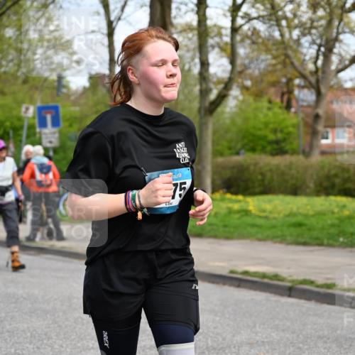 12.04.2026 - 45. Internationalen Wilhelmsburger Insellauf J. Mangold http://msf.ph/oto/9515932 12.04.2026 13:16:52 Ziel 3704, 3846, 2316, 5487, 3040, 4752, 3886, 3097, 2942, 3575, 2670, 3061, 3281, 4315, 4867, 4868, 4130, 4129, 2609, 2610, 4129, 2609, 2610, 2571, 5001, 5532, 4392, 4642, 4957, 3900, 5759 meine-sportfotos.de