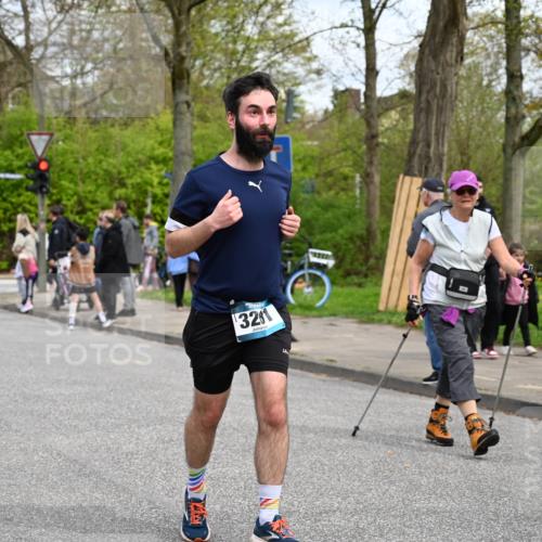 12.04.2026 - 45. Internationalen Wilhelmsburger Insellauf J. Mangold http://msf.ph/oto/9515948 12.04.2026 13:16:54 Ziel 3846, 2316, 5487, 3040, 4752, 3886, 3097, 2942, 3575, 2670, 3061, 3281, 4315, 4867, 4868, 4130, 4129, 2609, 2610, 2571, 5001, 5001, 5532, 4392, 4642, 4957, 3900, 5759, 2030, 3199, 3453 meine-sportfotos.de